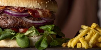 Dia do Hambúrguer: 5 pontos para otimizar a gestão do seu restaurante e vender mais