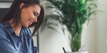 Abrir franquia ou negócio próprio? Entenda o que pode ser mais lucrativo para você