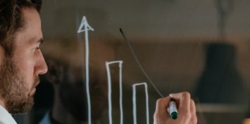 Confira 4 estratégias para aumentar o faturamento de franquias