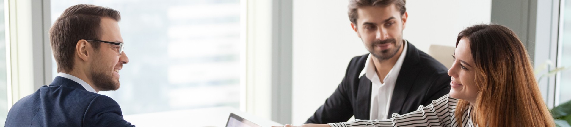 Abrir uma franquia vale a pena? Entenda!